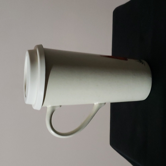 "Snoopy" Coffee Mug. Hallmark Ceramic New without box. - Picture 5 of 7